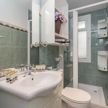C52 - Seaside 2 Bedrooms By The Center Málaga
